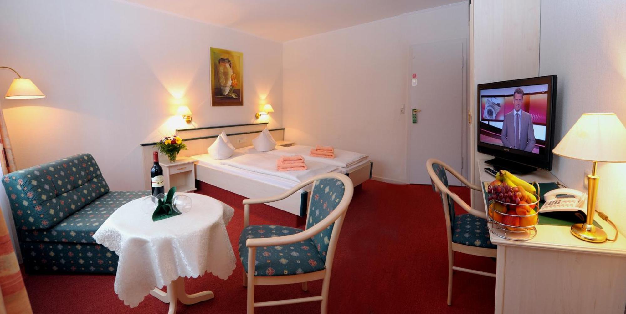 Hotel Schnehagen Bad Fallingbostel Esterno foto